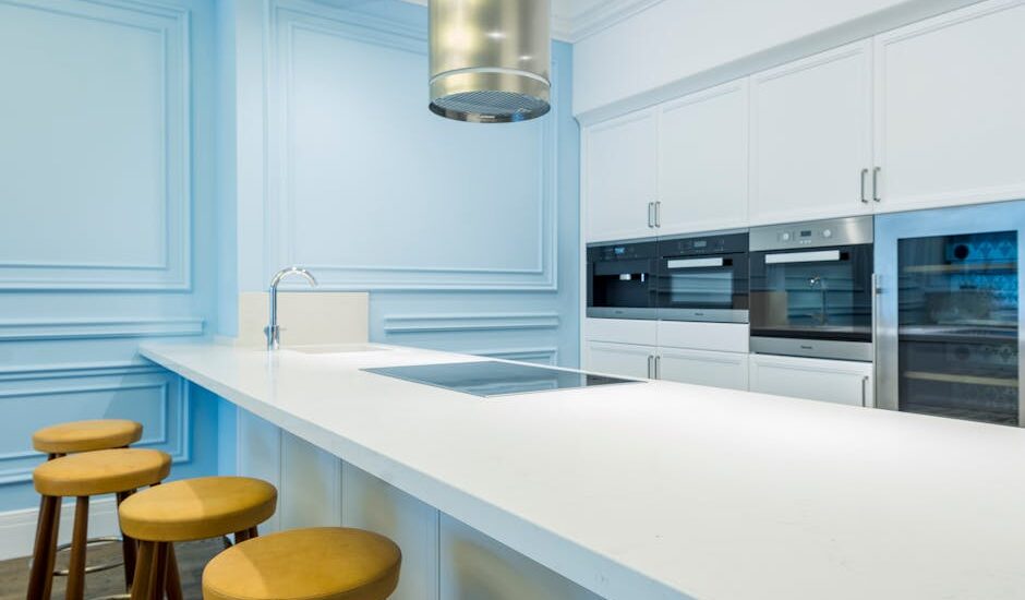 Półwysep kuchenny w mieszkaniu: wymiary, prąd, przechowywanie i 9 układów dla 35-70 m2