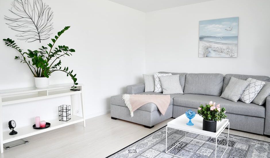 Parapet wewnętrzny bez błędów: materiały, montaż i wykończenie okna, które nie puchnie i nie pęka